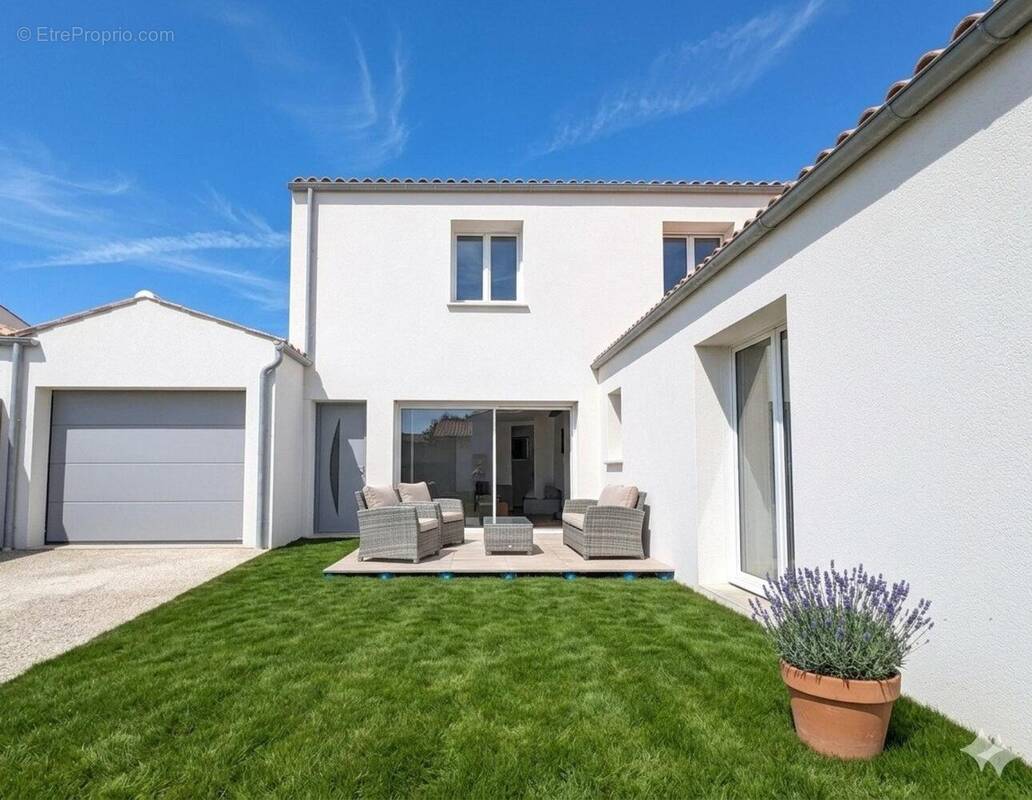 Photo 1 - Maison à PUILBOREAU