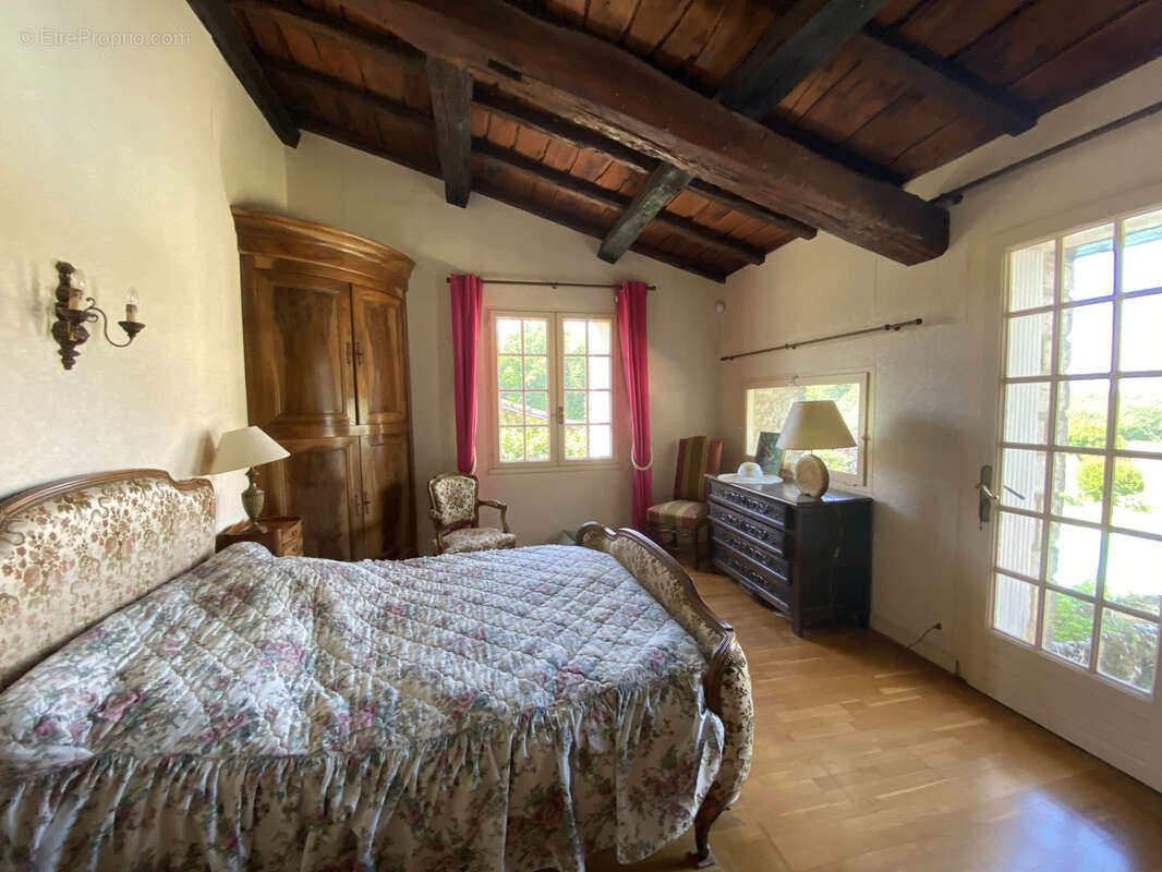 Maison à DIRAC