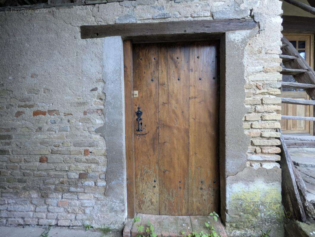 Maison à VERDUN-SUR-LE-DOUBS