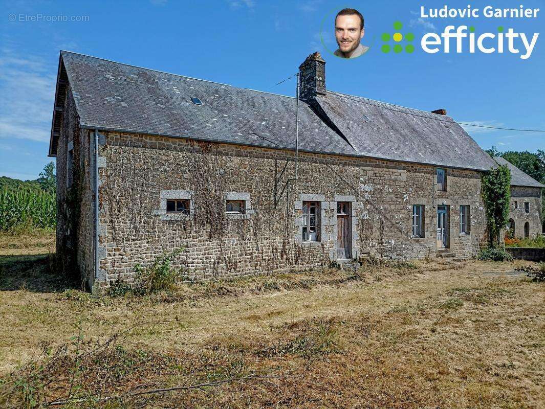 Maison à SAINT-GEORGES-DE-REINTEMBAULT