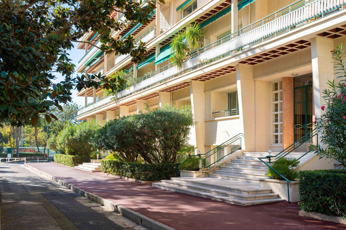 Appartement à MARSEILLE-8E