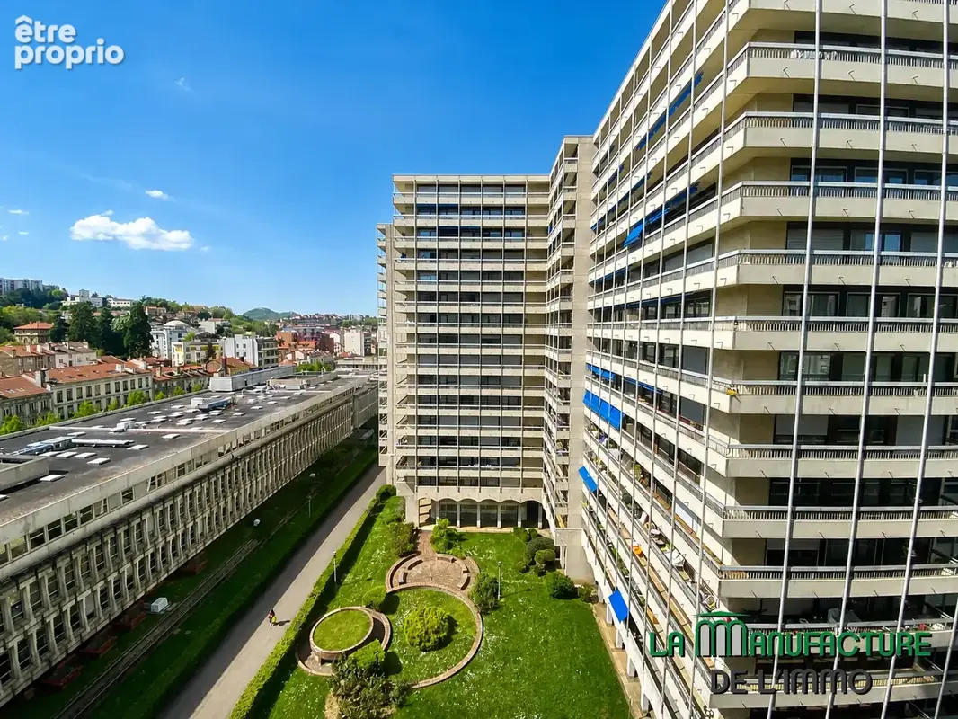 Appartement f3 lumineux avec balcon et garage / saint-etienne centre 2 - photo 4