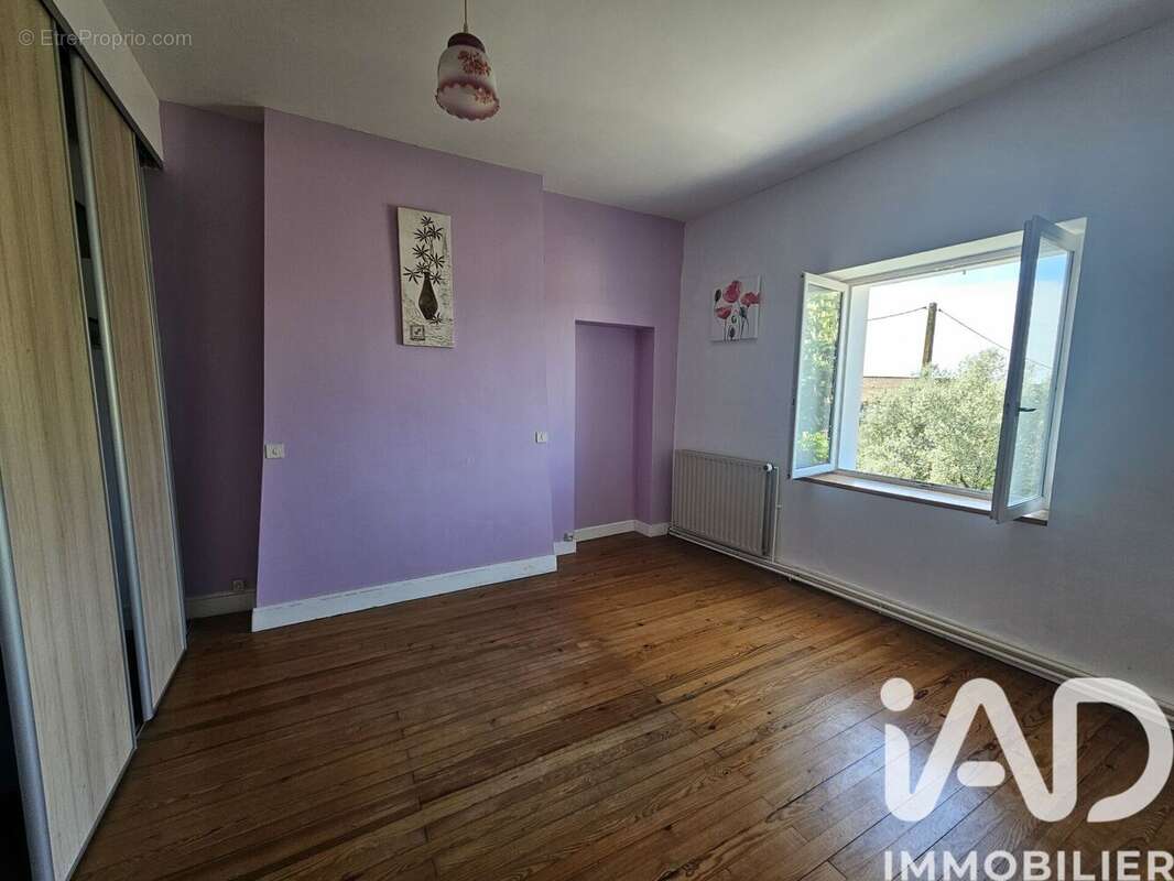 Maison 230 m² à Julienne  - photo 9