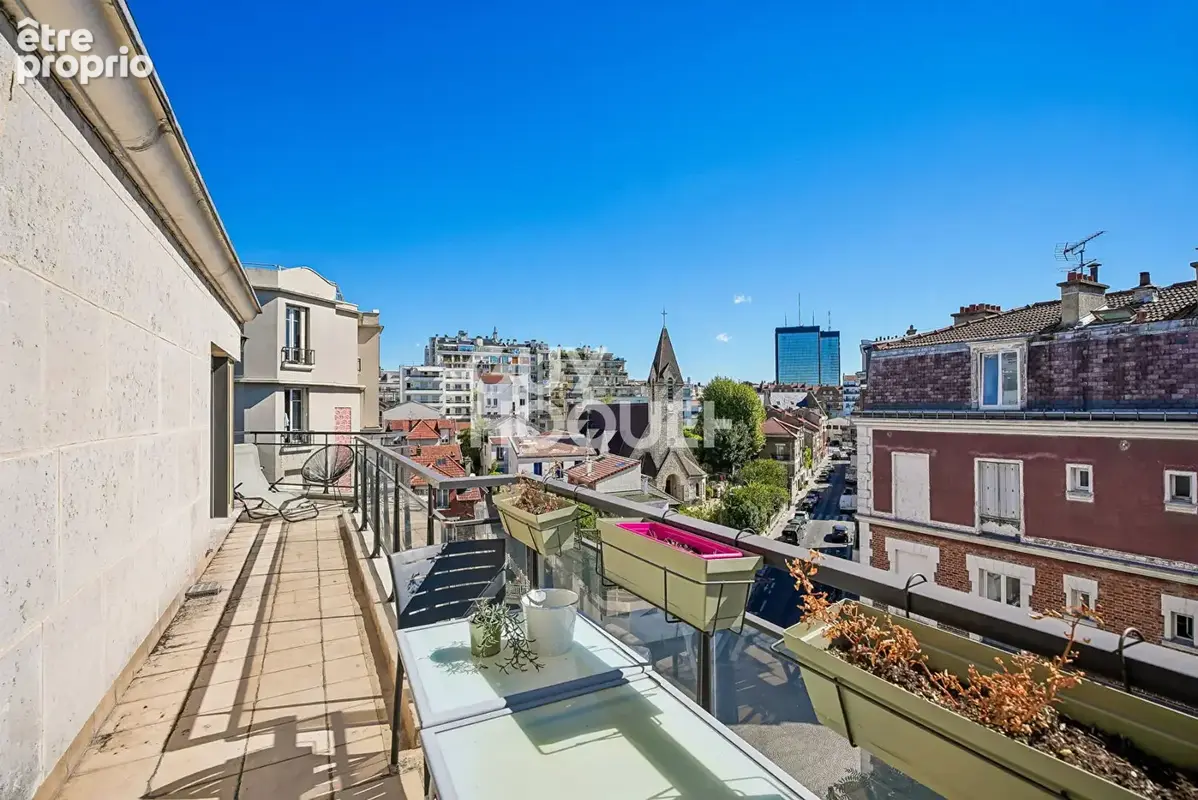 Appartement à PARIS-20E