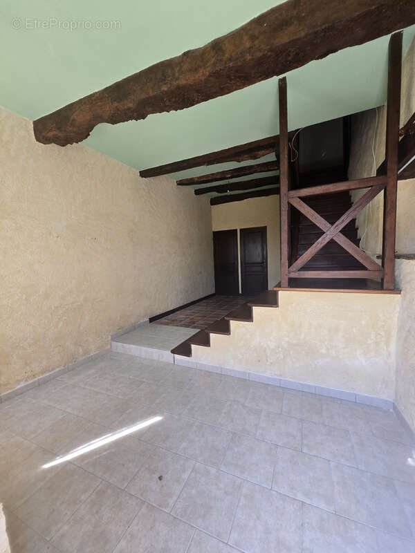 Maison à CAHUZAC-SUR-VERE