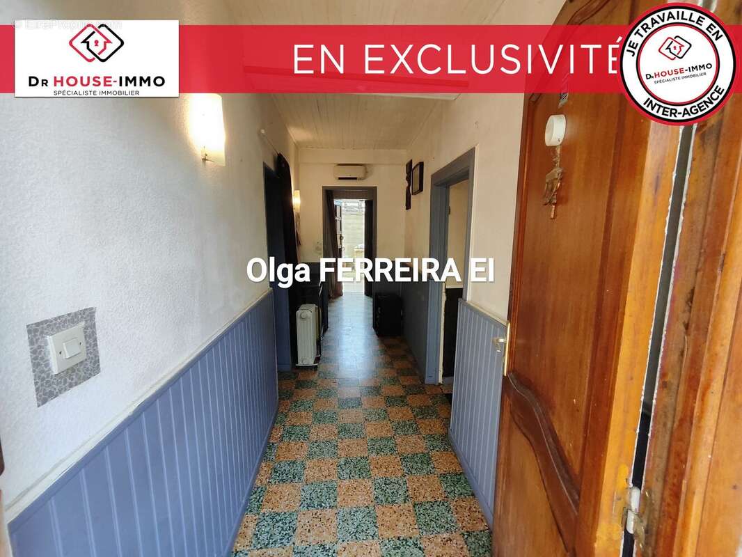 Maison 300 m² à Villeneuve-Les-Montreal  - photo 24