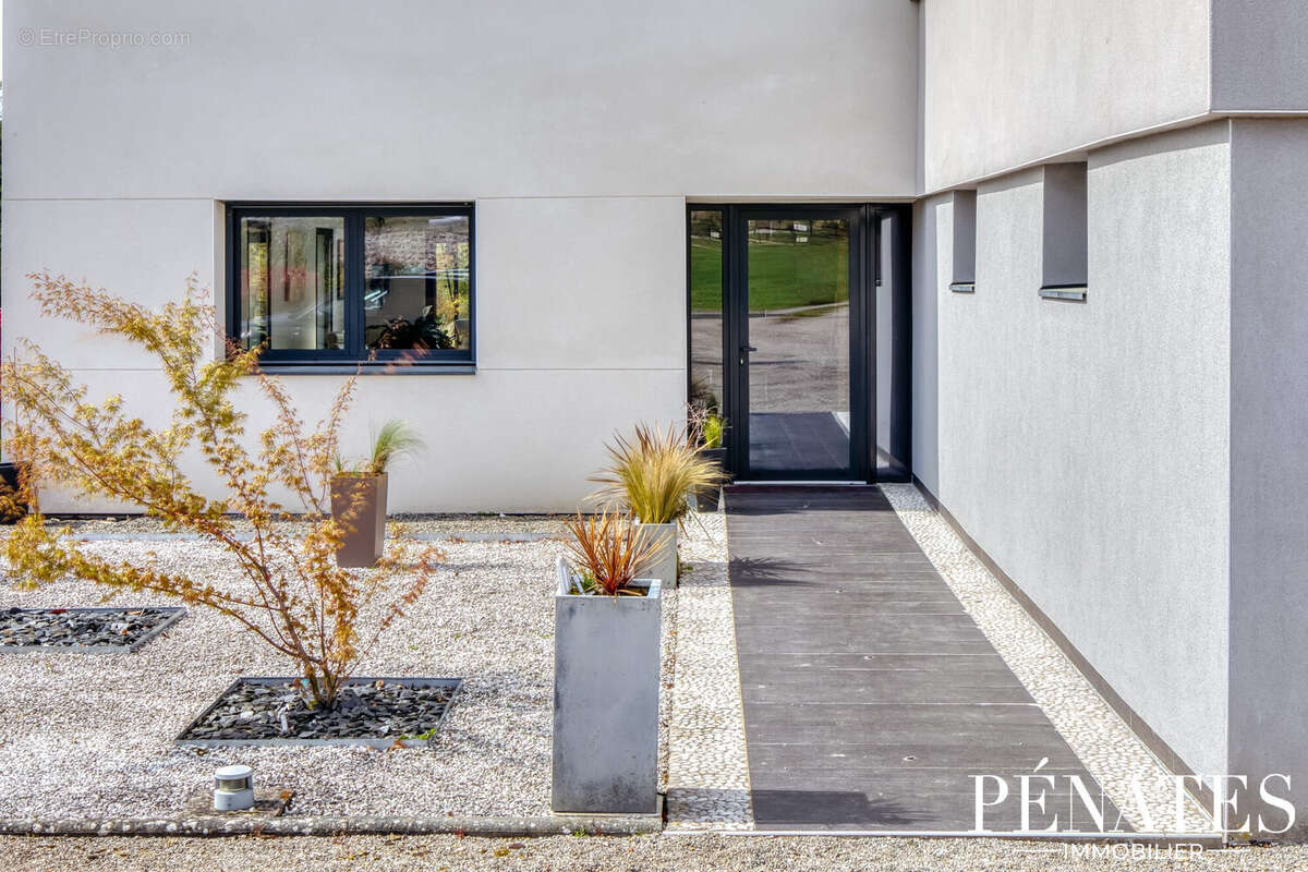 Maison à SAINT-MARTIN-DE-BOSCHERVILLE