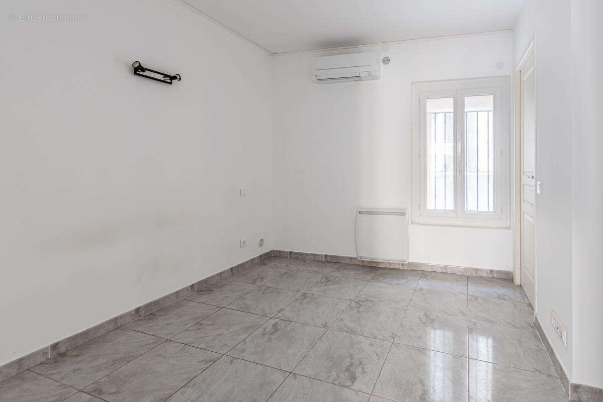 Appartement à PLAISSAN