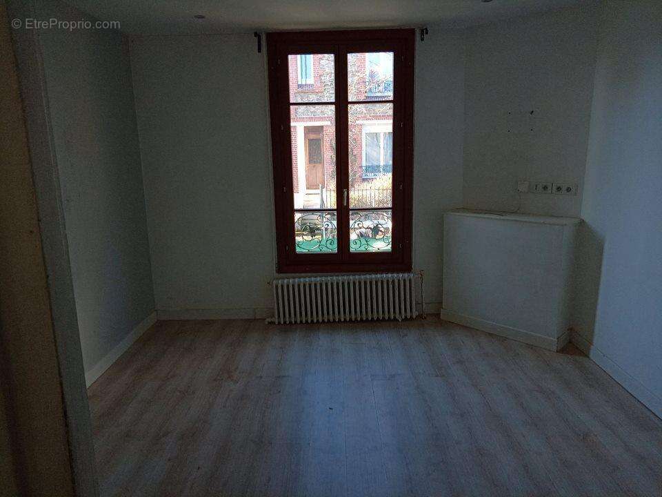 Maison à AULNAY-SOUS-BOIS