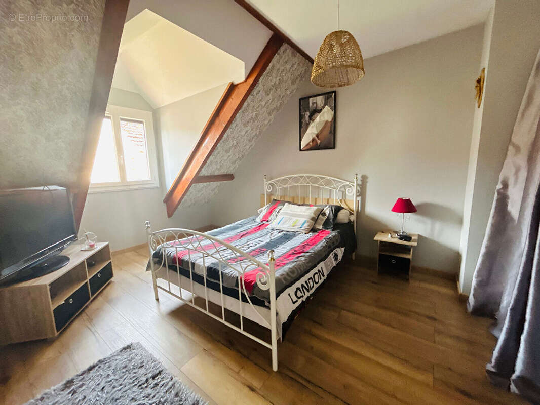 Maison à CHANGIS-SUR-MARNE