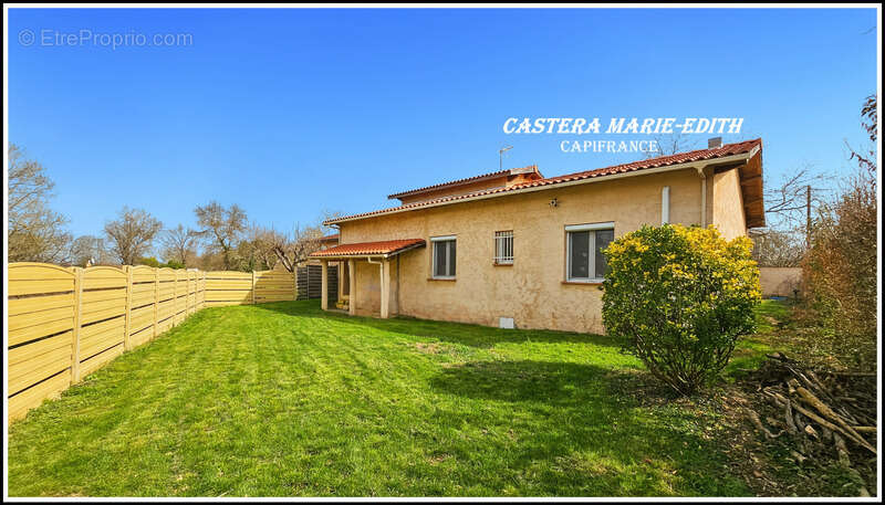 Maison PLAIN-PIED 110,23 M² - 6 pièces - 3 chambres + Mezzanine -Garage - Piscine neuve - PARCELLE 949 M² SEGOUFIELLE (32) - photo 29
