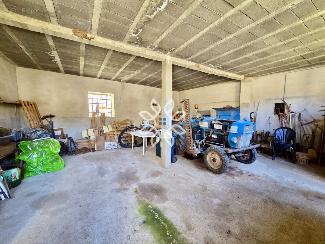 Maison de Village avec dépendances - photo 18