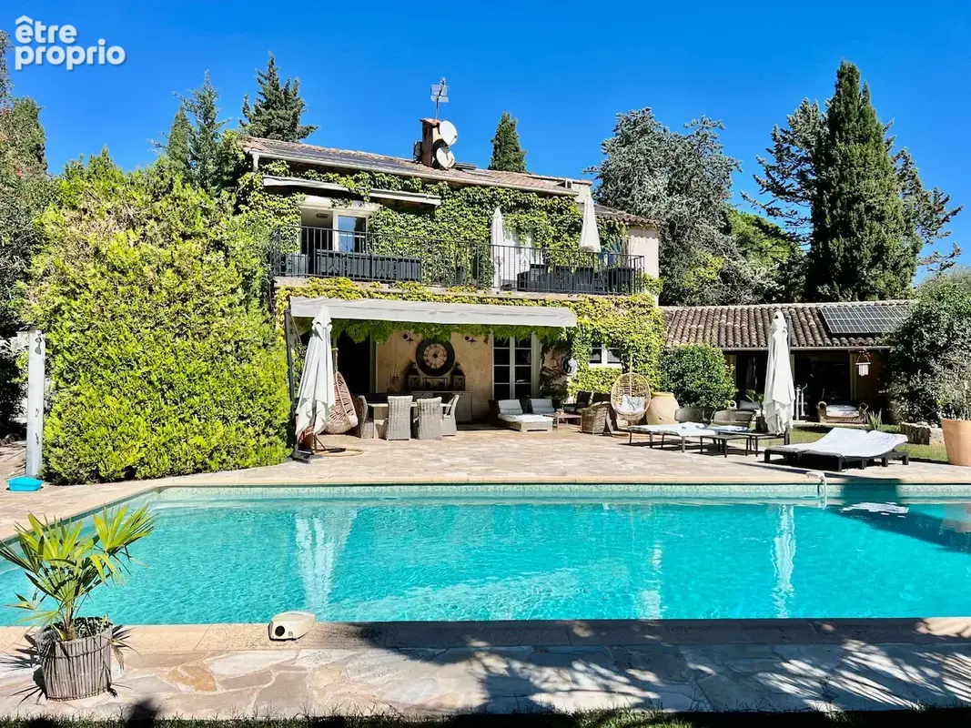 Maison à MOUGINS