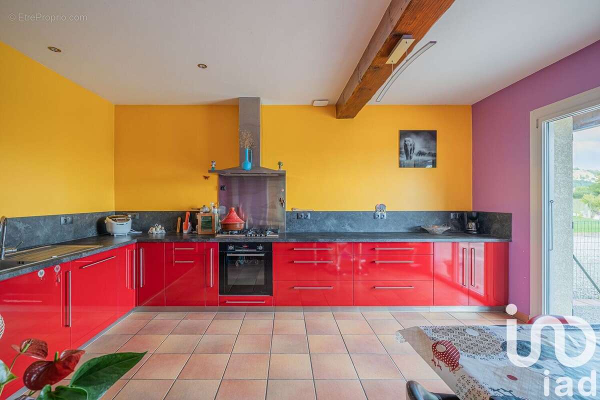 Photo 6 - Maison à VATILIEU