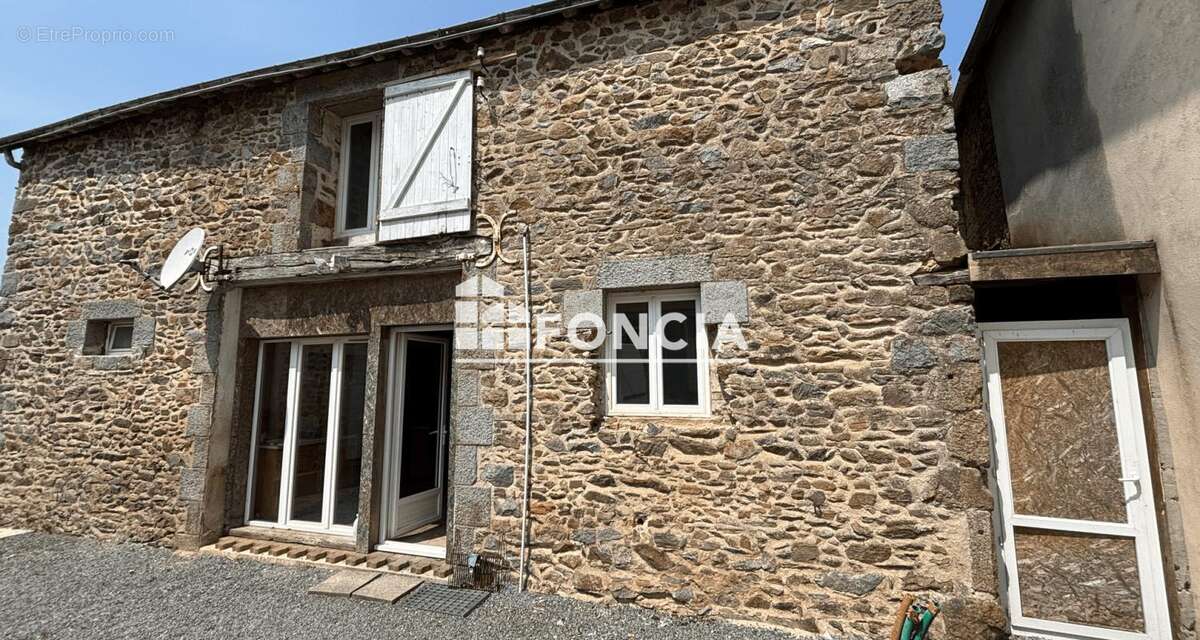 Maison à SILLE-LE-GUILLAUME