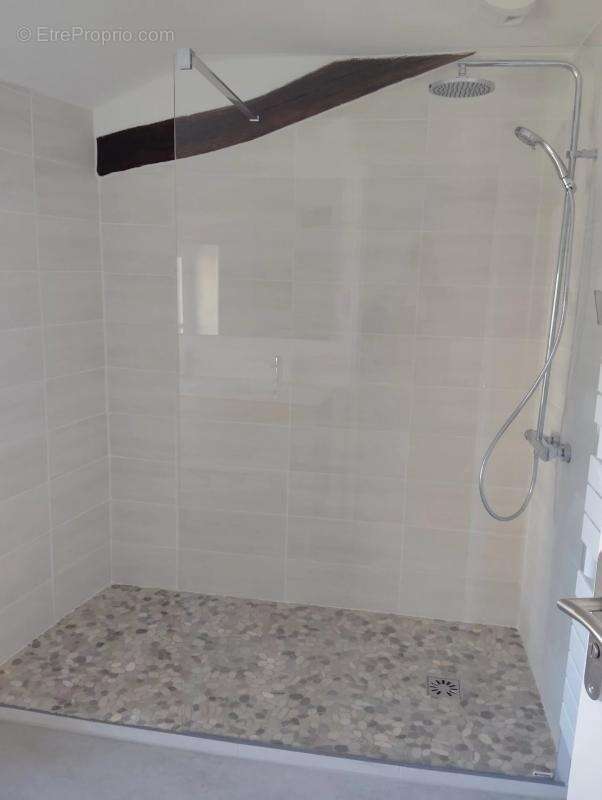 Maison à CHISSEY-LES-MACON