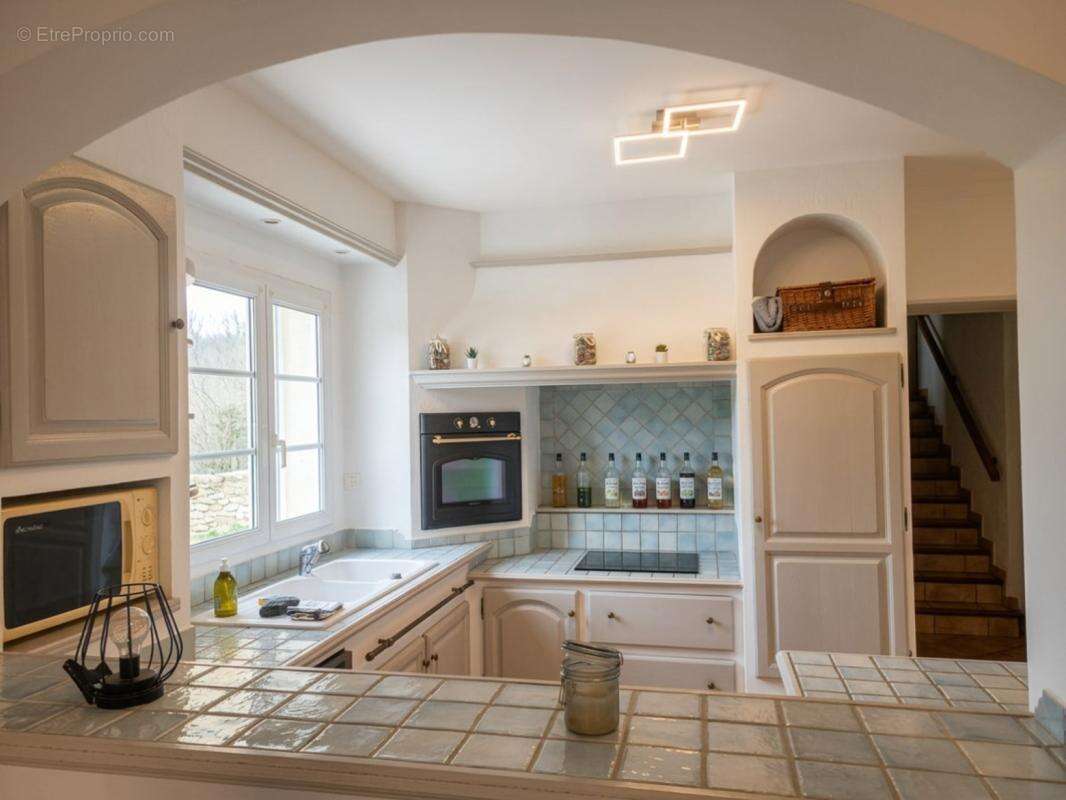 Maison 108 m² à Pont-Saint-Esprit  - photo 4