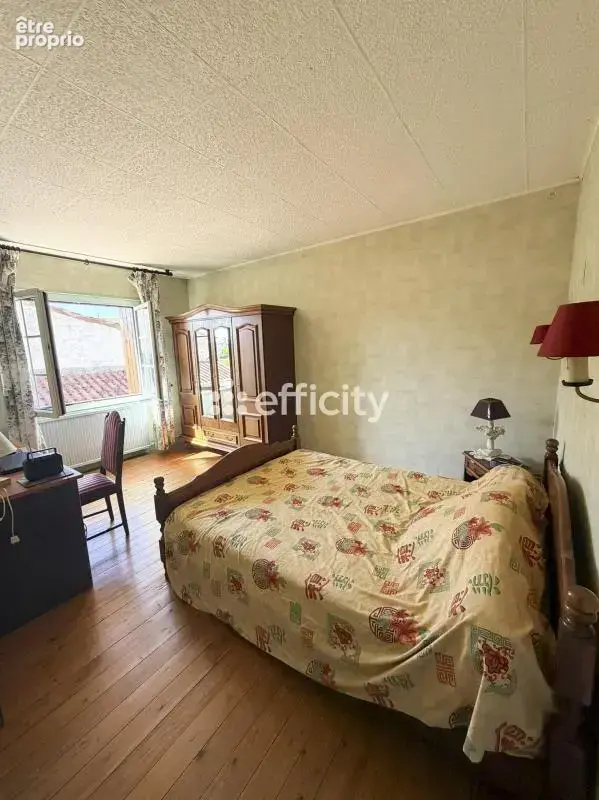 Maison 4 pièces 99 m² à vendre à Tonnay-Charente (17430) - photo 7