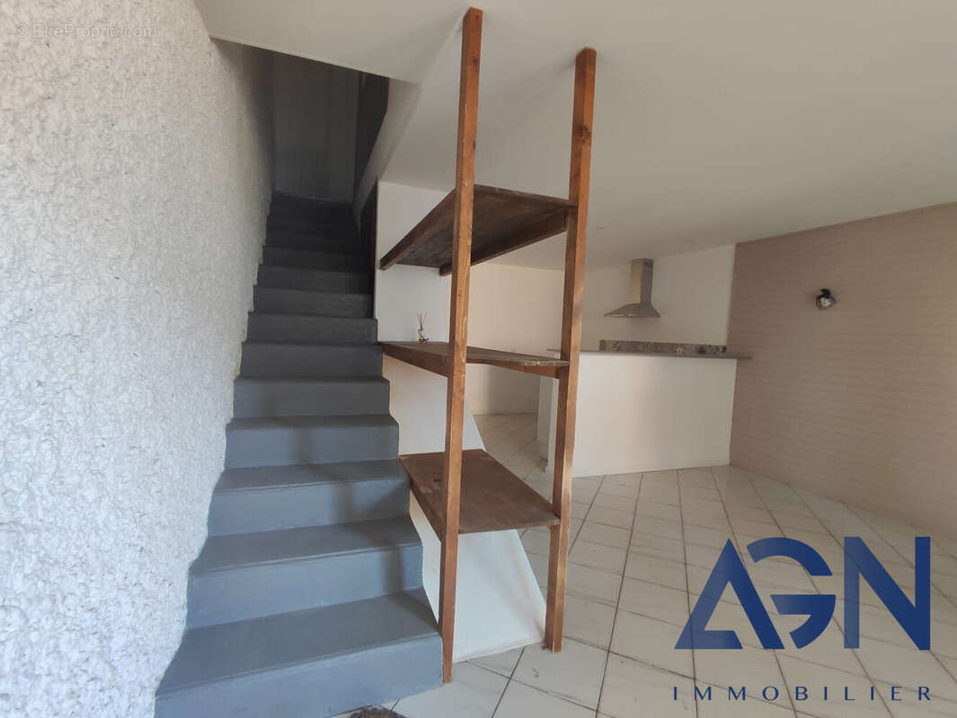 Appartement à VIAS