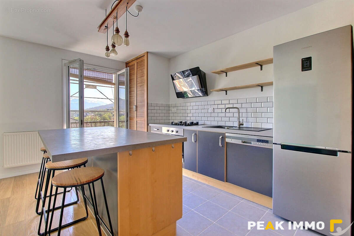 Appartement à MEYTHET