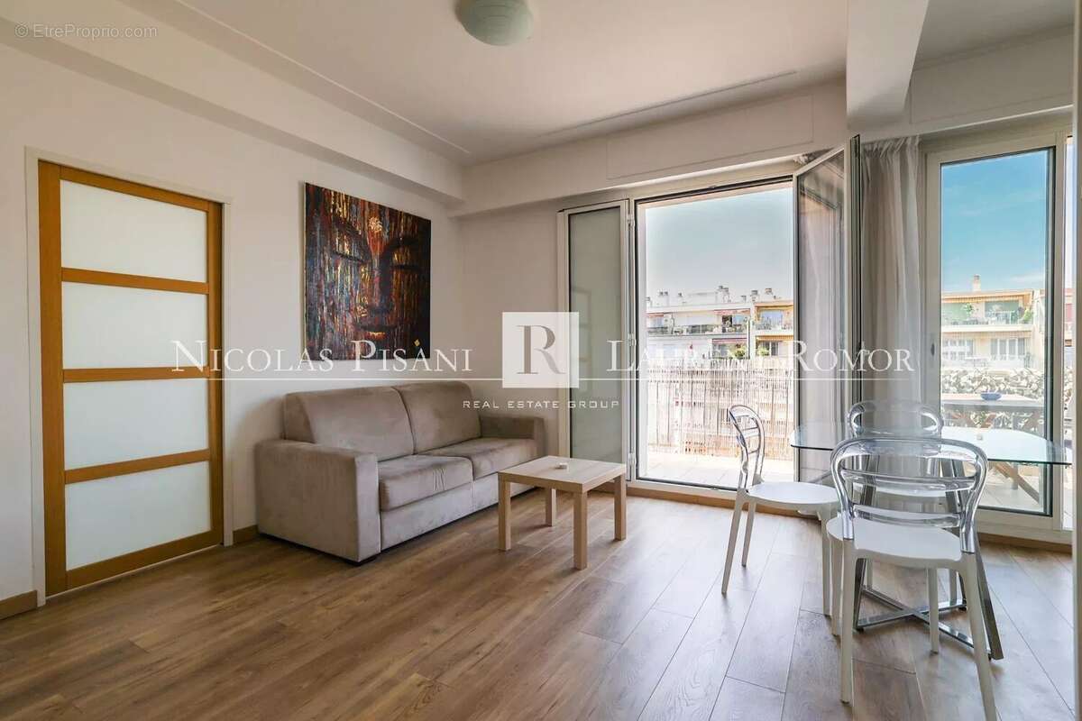 Appartement à NICE