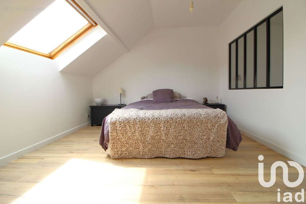 Photo 9 - Appartement à VILLENEUVE-LE-ROI