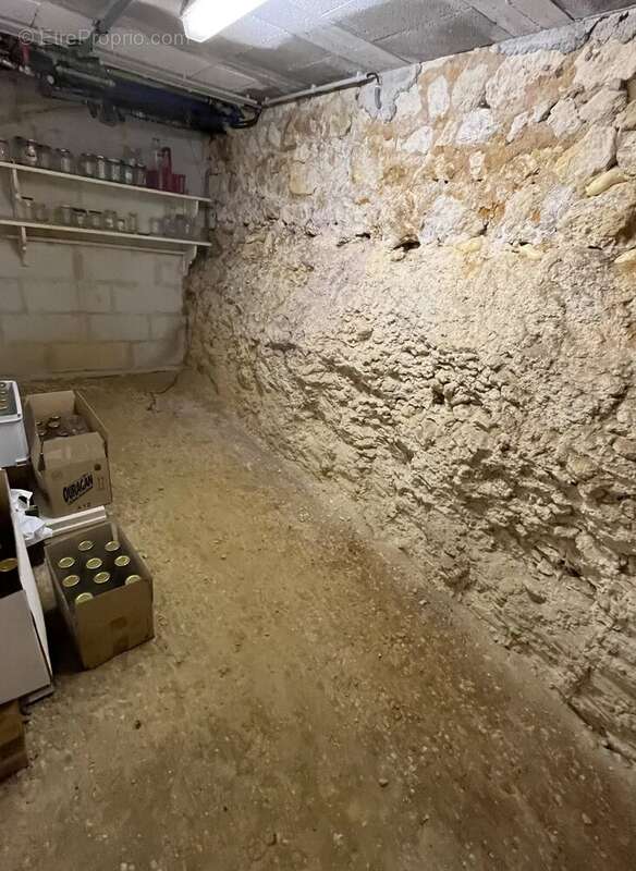 Maison à SAINT-GEORGES-DES-AGOUTS