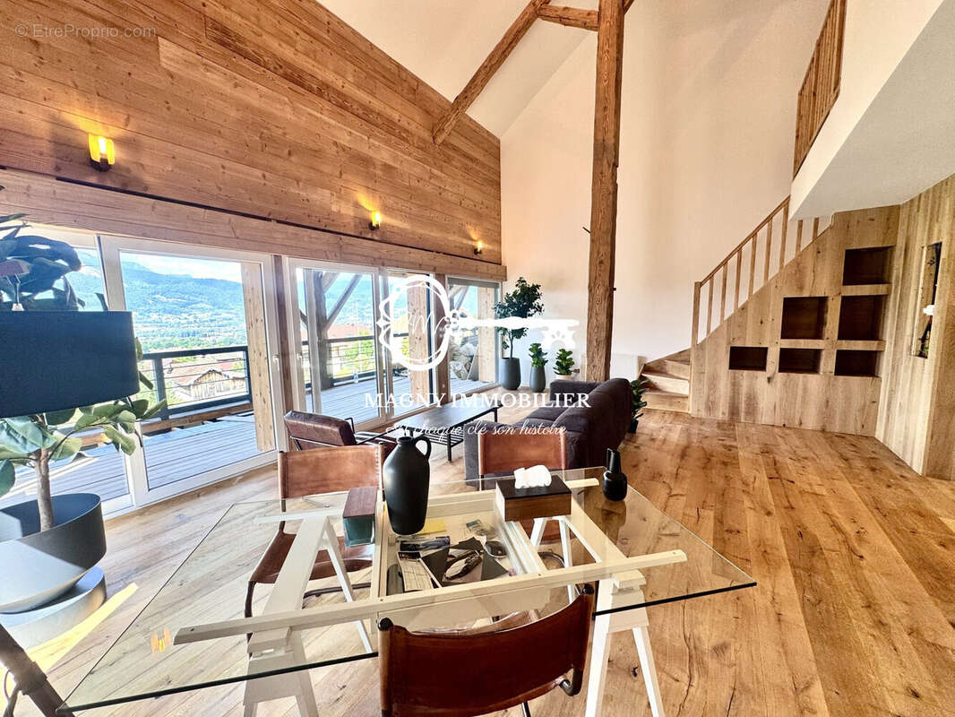 Appartement à MARNAZ