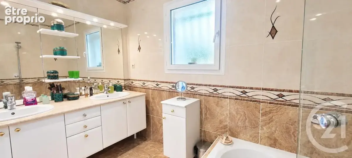 Maison 4 pièces 157 m² à vendre à Lattes (34970) - photo 7