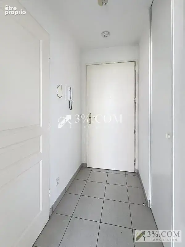 Appartement T2 avec garage et loggia - photo 11