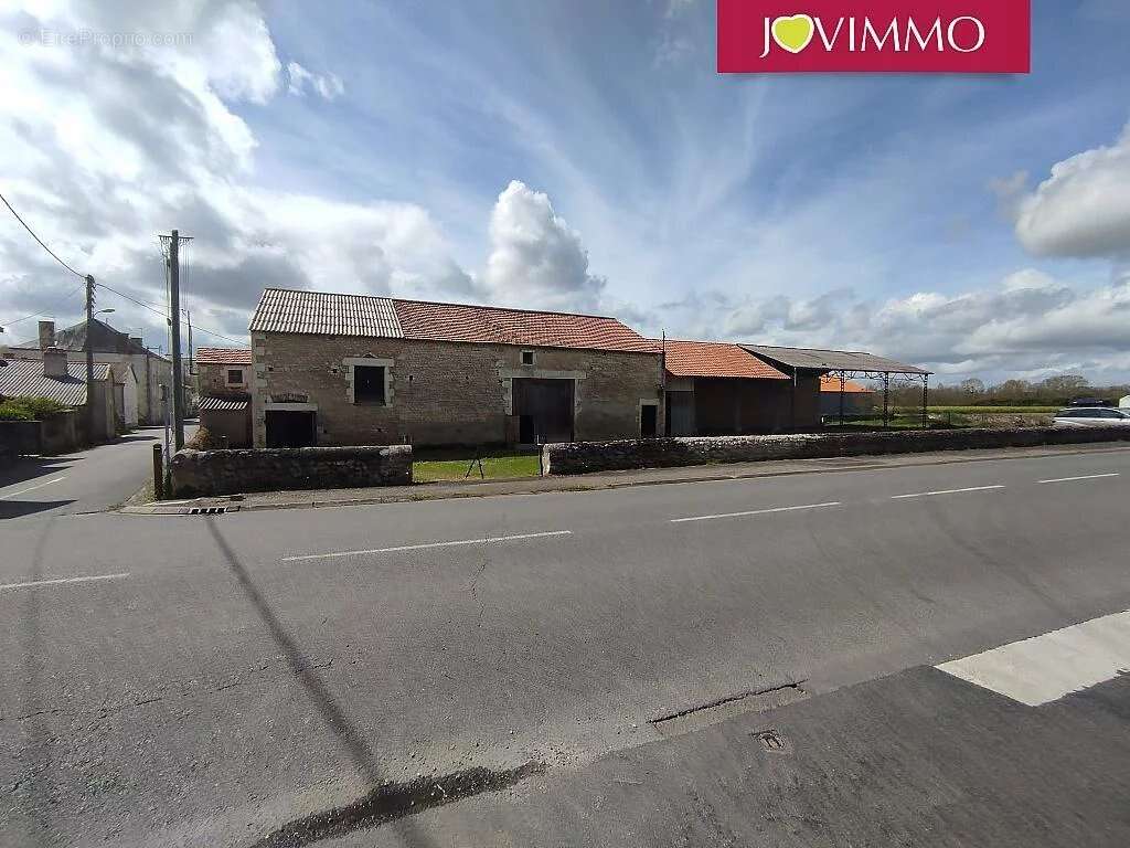 Maison à VALDIVIENNE