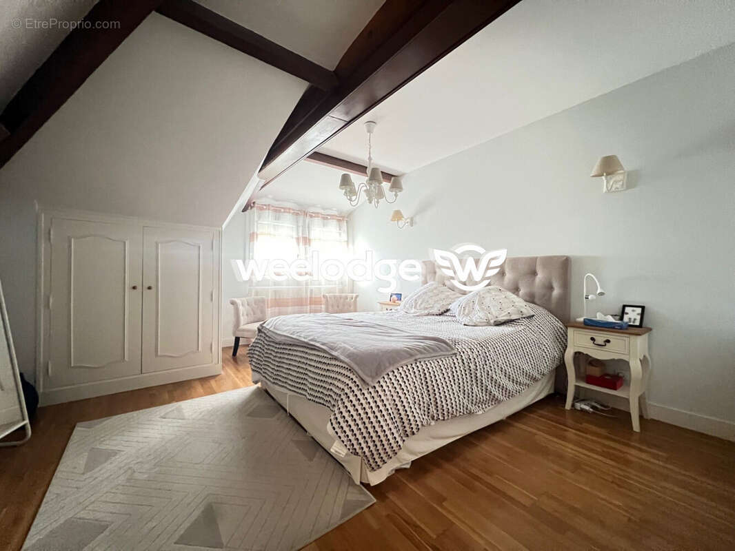 Maison 120 m² à Mantes-La-Ville  - photo 4