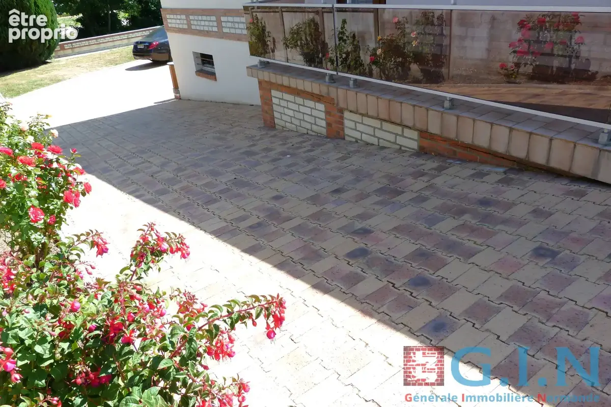 Exclusivité - duclair prox centre ville, au calme - photo 4