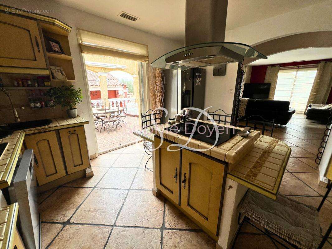 Maison à SAINT-JEAN-LASSEILLE