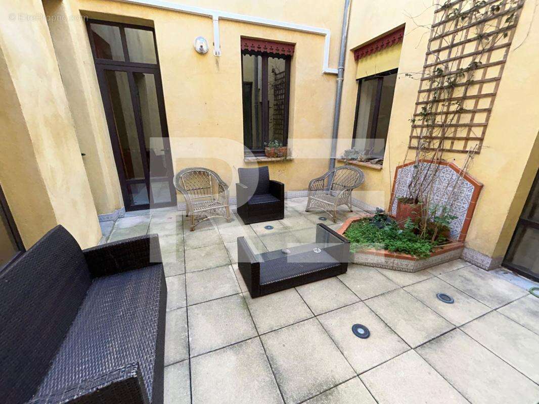 Appartement à NIMES