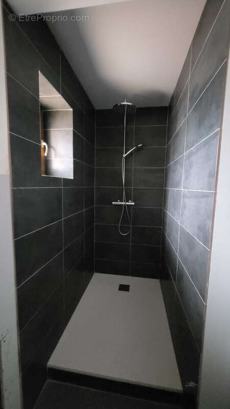 Douche à l'italienne - Appartement à ROUSSILLON