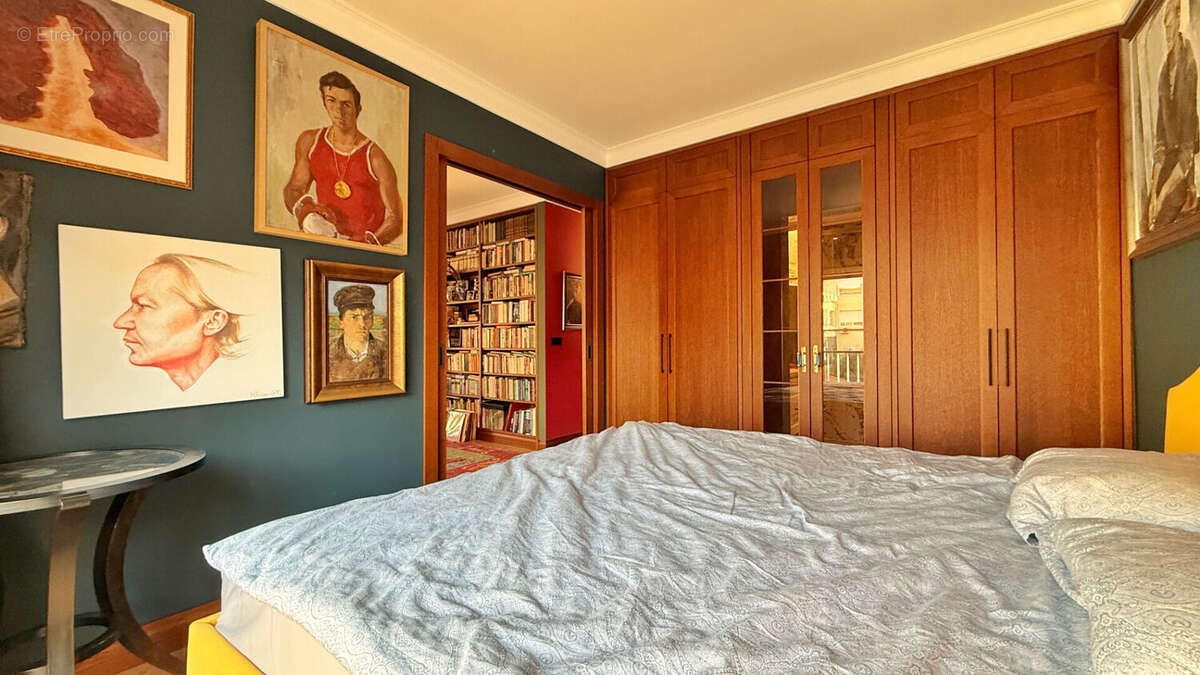 Appartement à BEAULIEU-SUR-MER