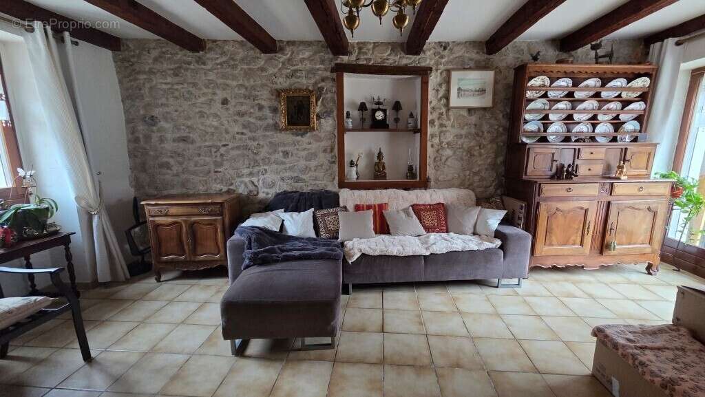 Maison à SAINTE-MARIE-D'ALLOIX