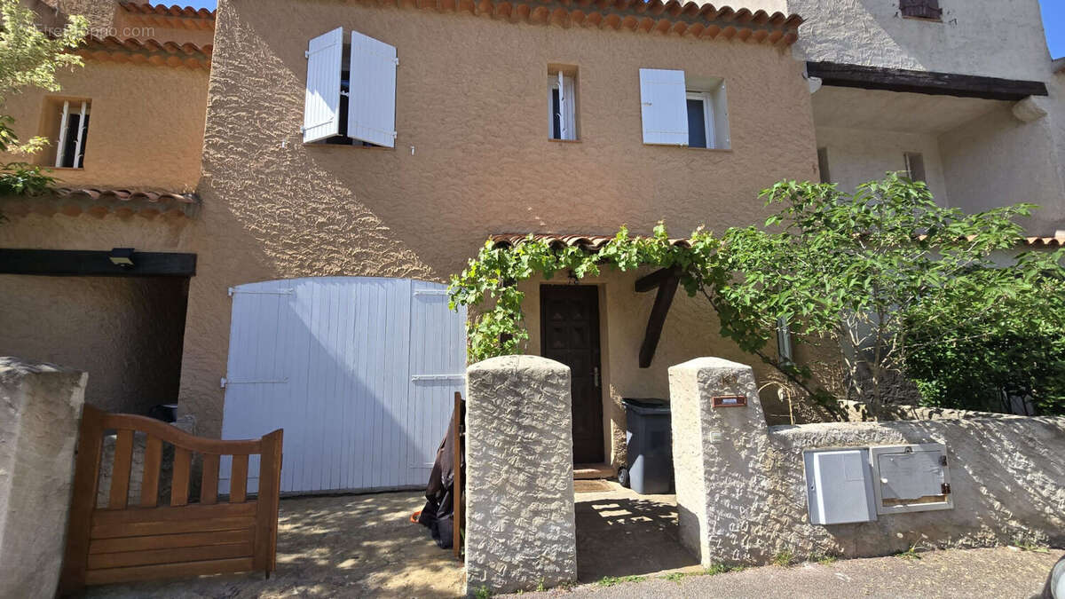 Maison 4 pièces à vendre à Le Beausset - Réf 45 - photo 2
