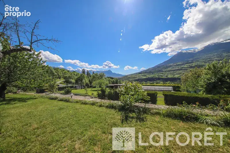 ** maison type 9 - proche embrun - 9 pièces - photo 17