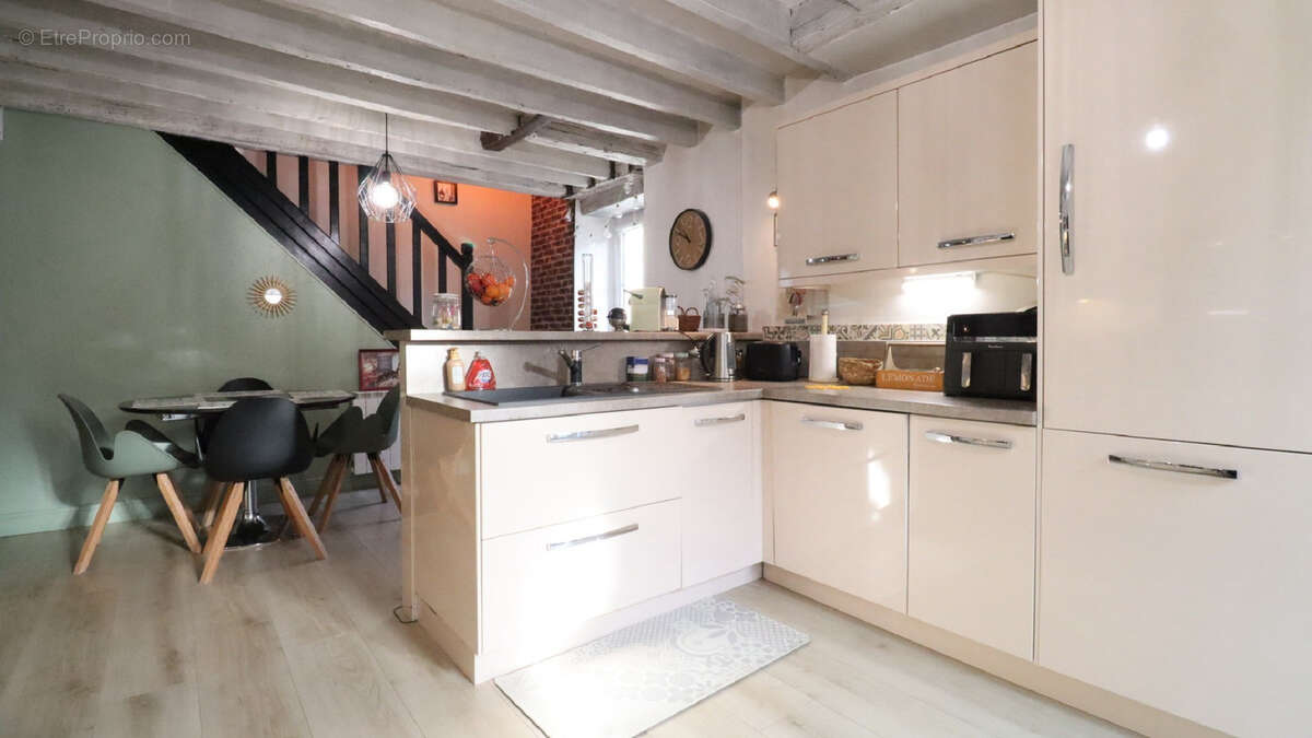 Maison à MOIGNY-SUR-ECOLE