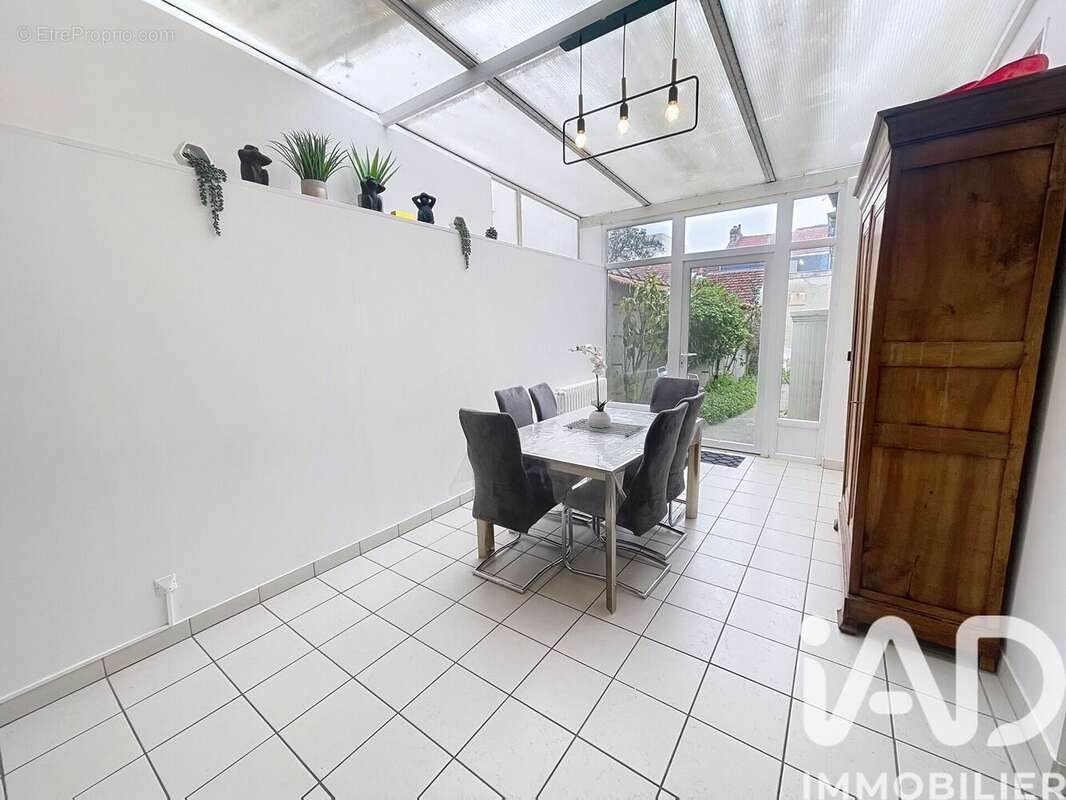 Photo 2 - Maison à REIMS