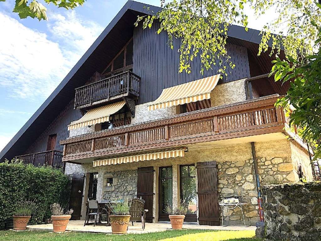 Appartement à CHAVANOD