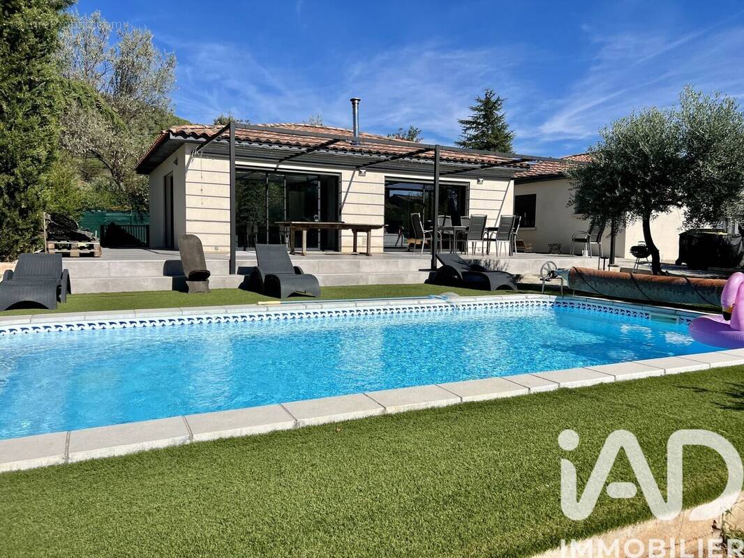 Photo 1 - Maison à SAINT-ZACHARIE