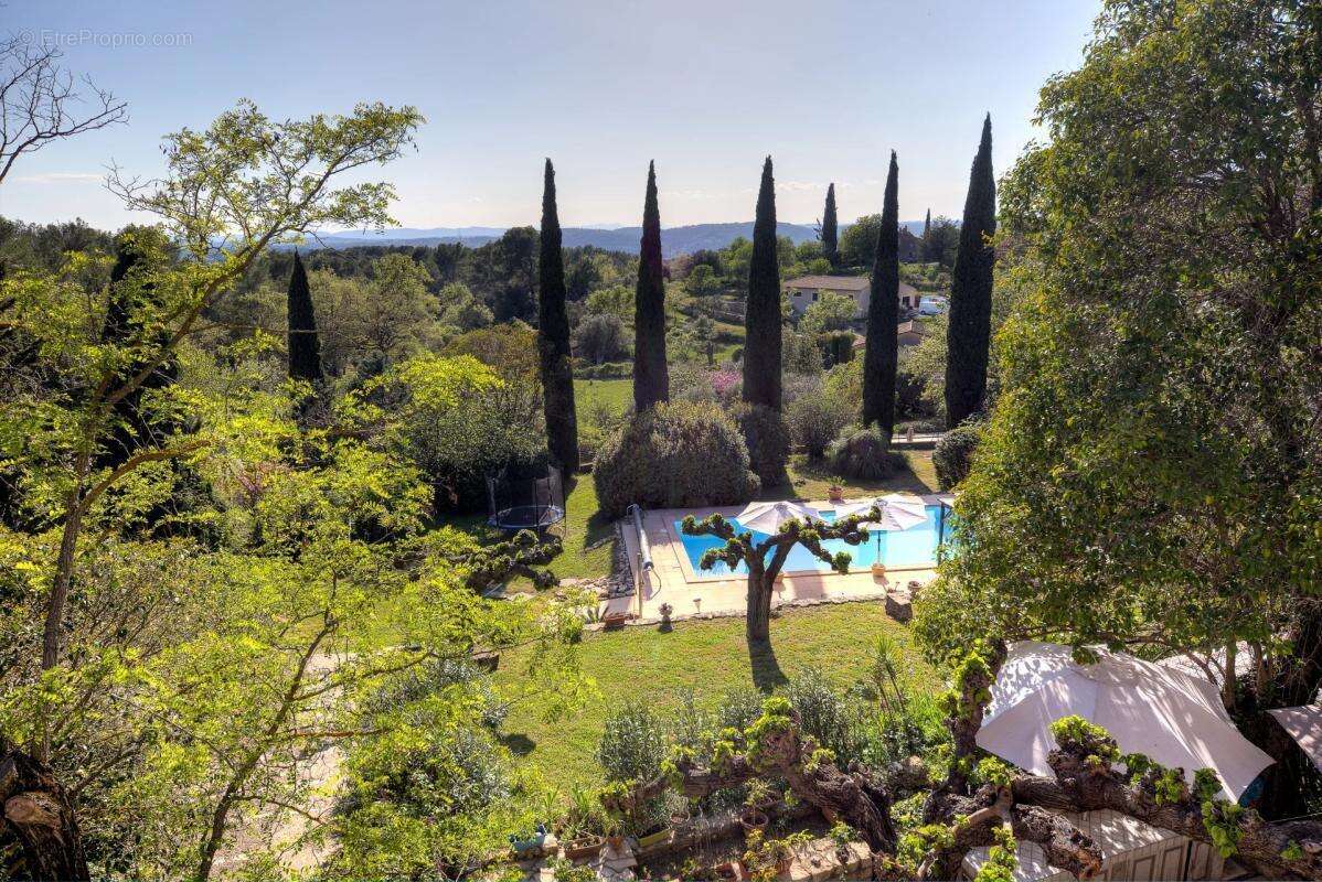 Maison à DRAGUIGNAN