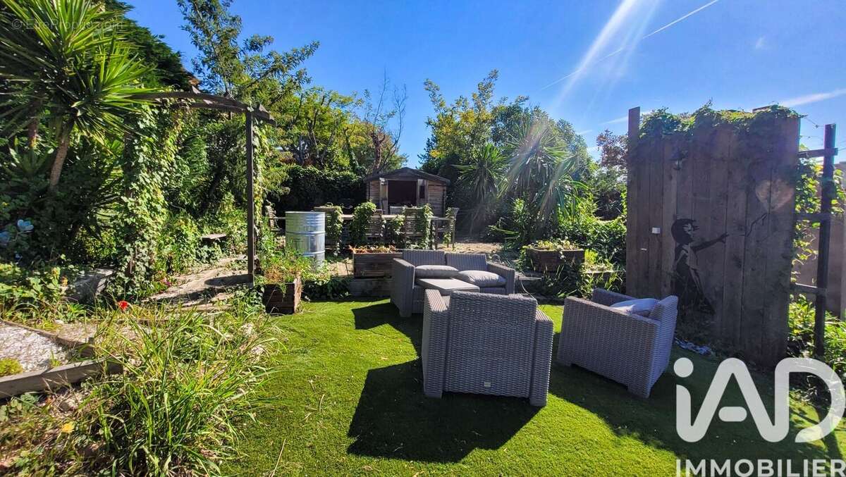 Appartement 111 m² à Mandelieu-La-Napoule  - photo 2