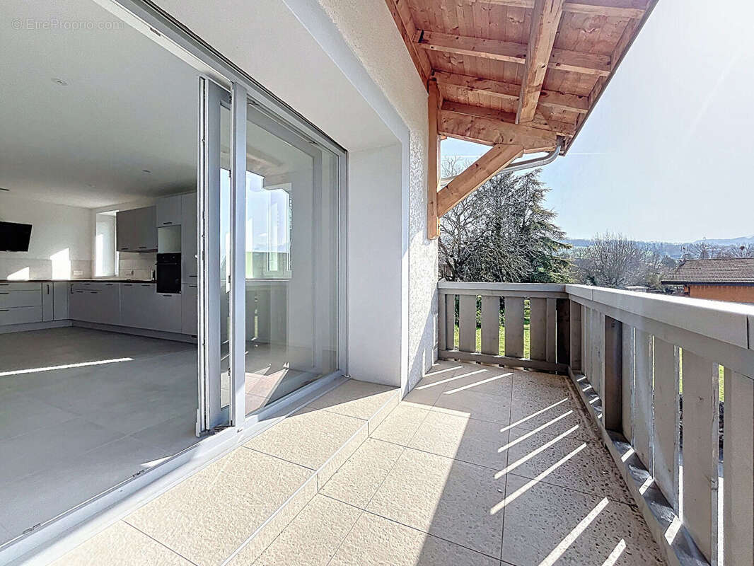 Maison à CONTAMINE-SUR-ARVE