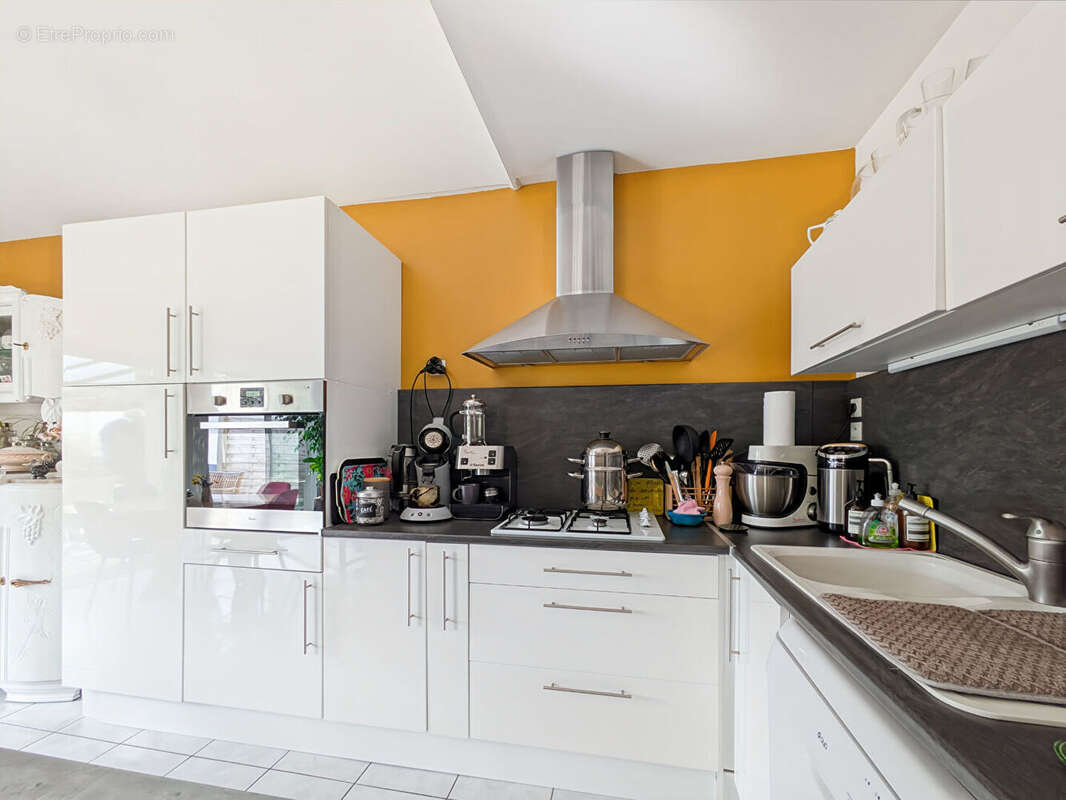 Maison à LE TRONCHET