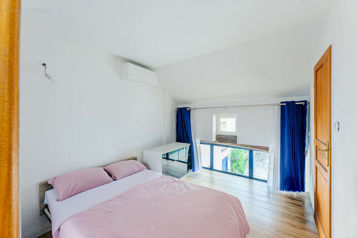 Maison Bessancourt 10 pièce(s) 328 m2 - photo 11
