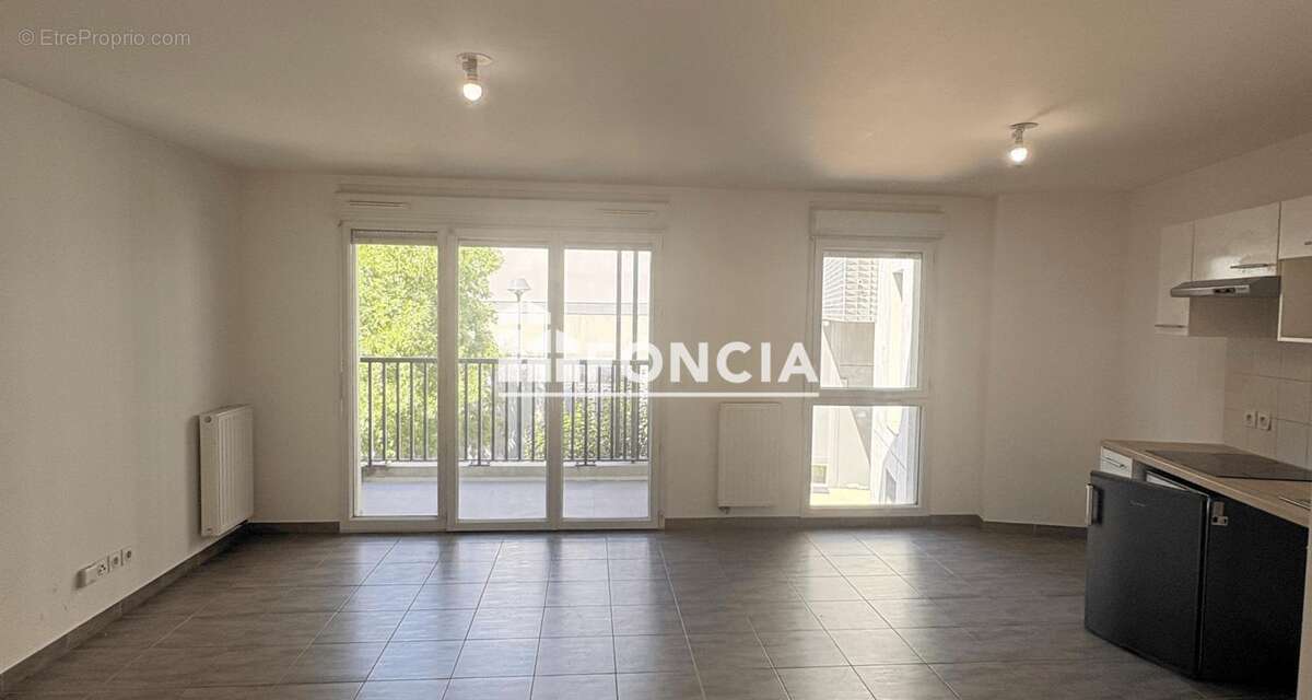 Superbe Studio 35 m2+ Balcon et Pkg privé - Marseille (14e) Quartier Sainte Marthe - photo 5